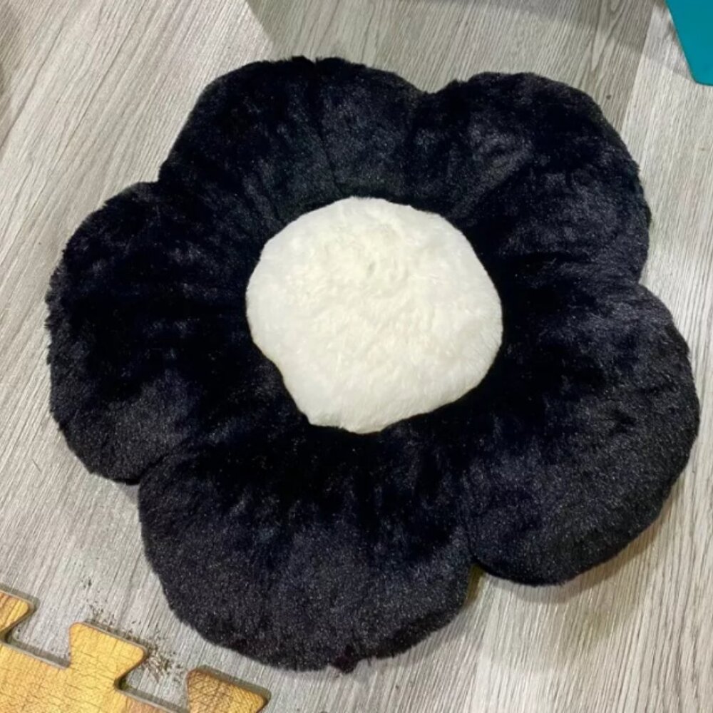Black Pillow